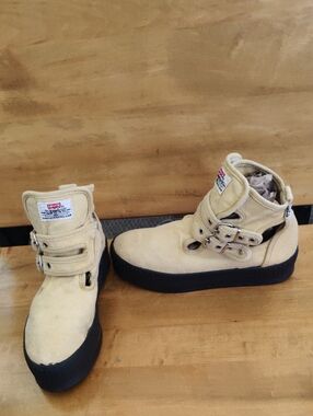 Vintage Levi's European Platform Canvas Sneaker Boot Sandals Size 38